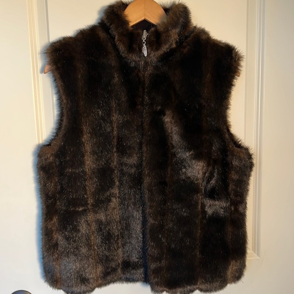 Custom Reversible Faux Fur Vest (Sable Faux Fur/Black Microsuede), Pockets, S/M